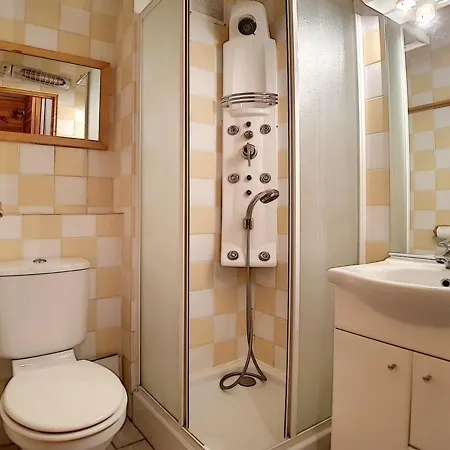 Appartement Renove Au Centre, Balcon, Pres Des Remontees